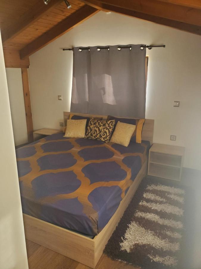 Σοφιτα Φερεσ Appartement Pherrai Buitenkant foto