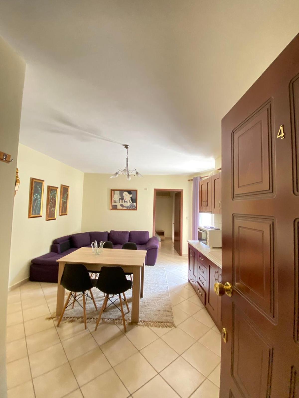 Σοφιτα Φερεσ Appartement Pherrai Buitenkant foto